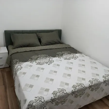 Lenka Apartment